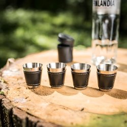 4 Shotglas Med Etui