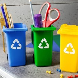 Blyantholder Til Blyanter &amp; Sakse