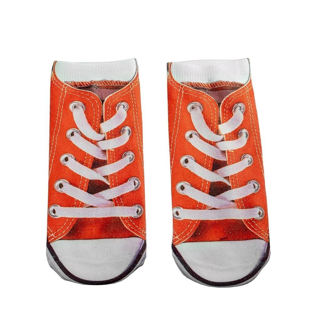 - Fede strømper ligner Converse sko